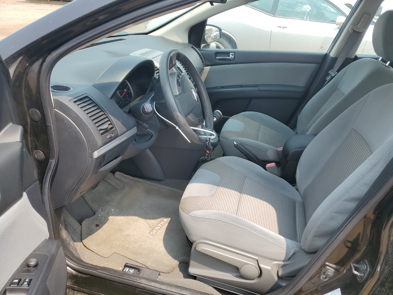 3N1AB6AP2AL709016 2010 Nissan Sentra 2.0