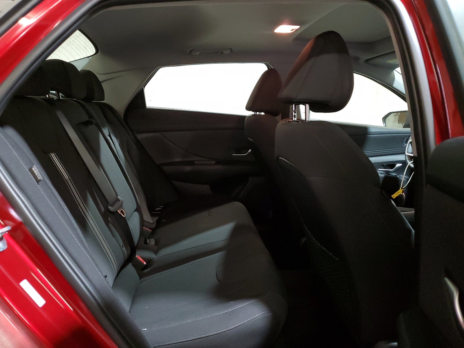 KMHLS4DGXRU767491 2024 Hyundai Elantra Sel