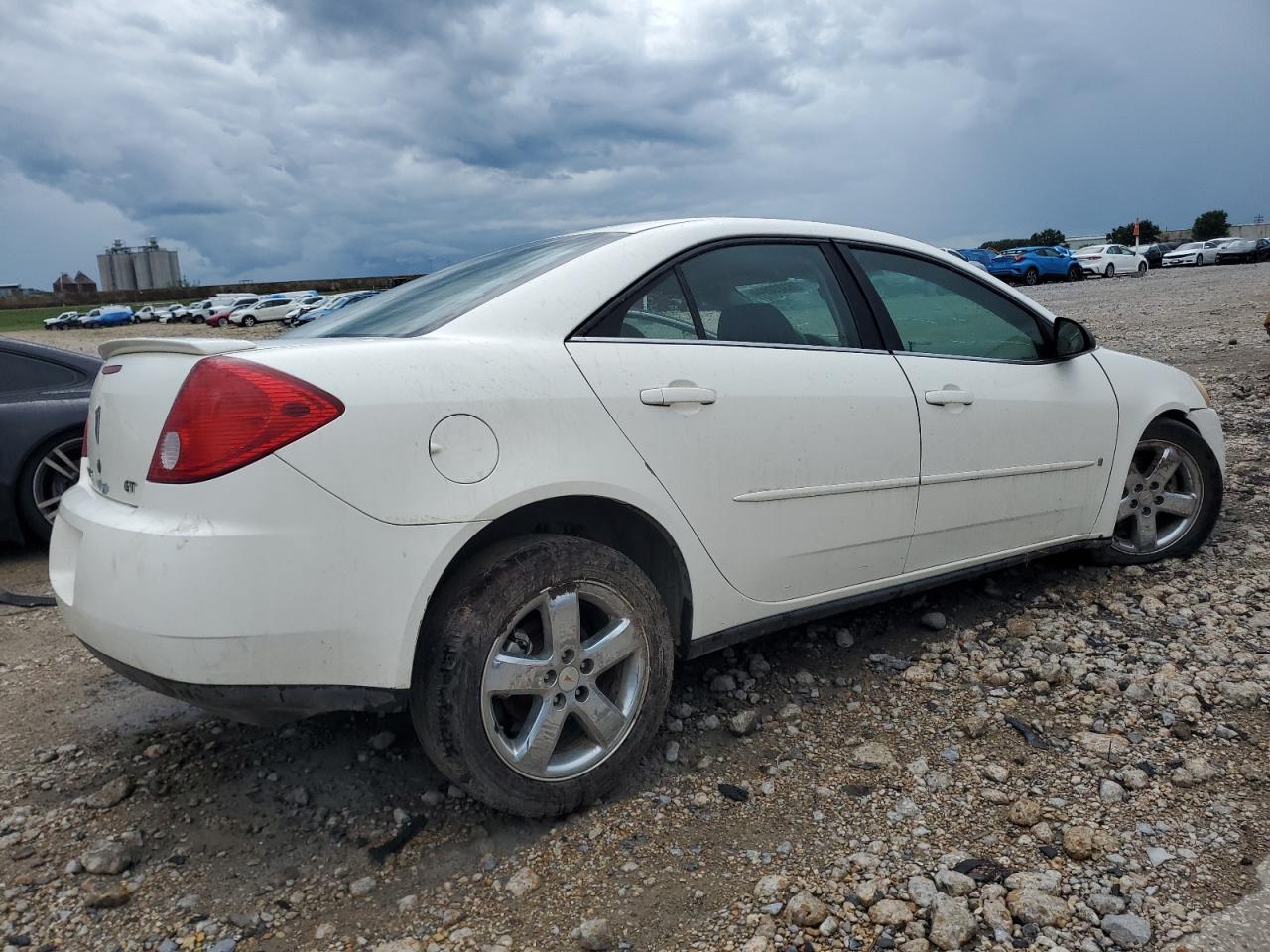 2007 Pontiac G6 - Image 3