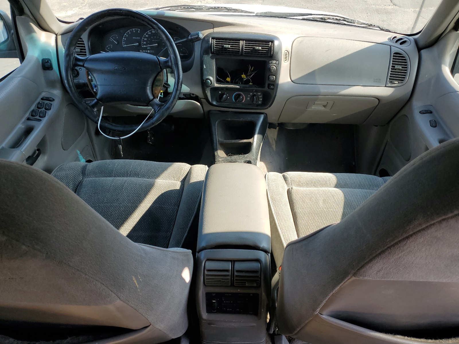 1FMDU32E6VZC04073 1997 Ford Explorer