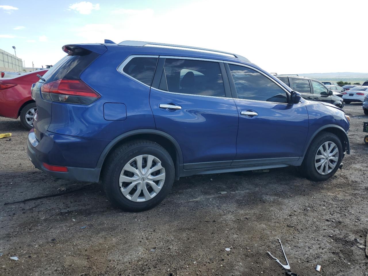 KNMAT2MT3HP513757 NISSAN ROGUE 2017