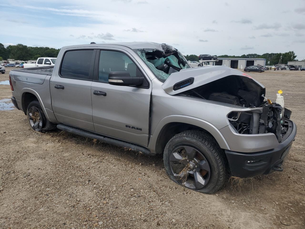 2021 RAM 1500 - Image 4