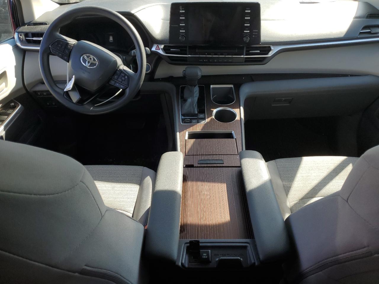 2022 Toyota Sienna Le VIN: 5TDKRKEC4NS112303 Lot: 64417844