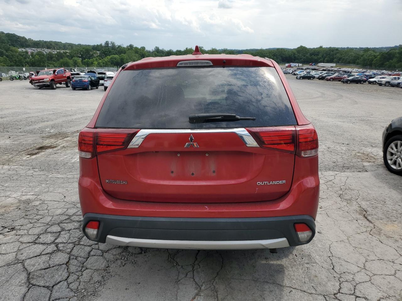 2018 Mitsubishi Outlander Es VIN: JA4AD2A32JZ033876 Lot: 63218304