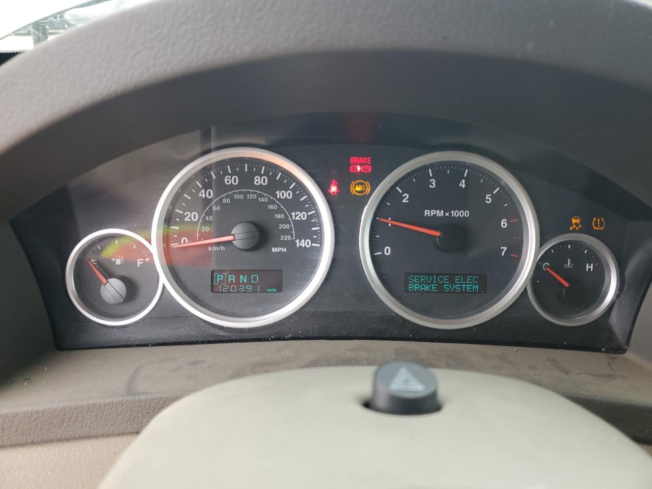 2005 Jeep Grand Cherokee Laredo VIN: 1J4GR48K25C684339 Lot: 61225924