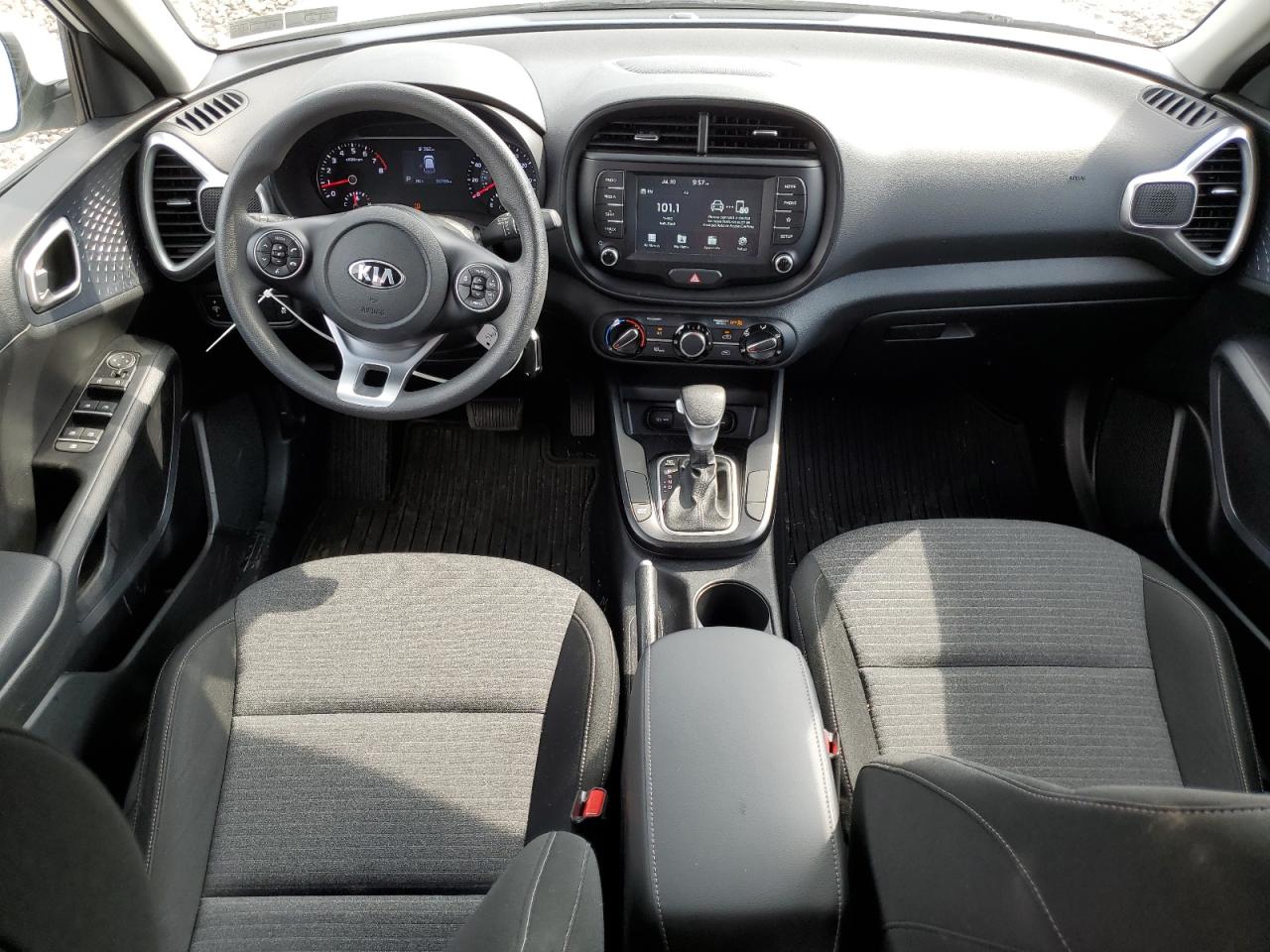 2020 Kia Soul Lx VIN: KNDJ23AU8L7120853 Lot: 64950704