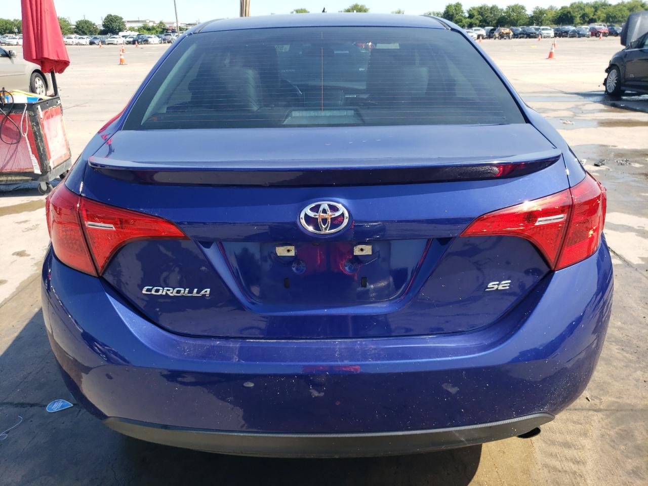 2018 Toyota Corolla L VIN: 5YFBURHE5JP842521 Lot: 59736984