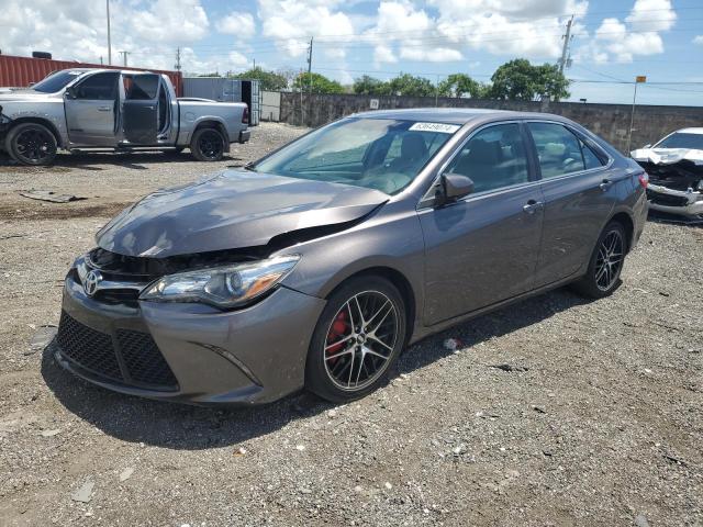 2015 Toyota Camry Le for Sale in Homestead, FL - Front End