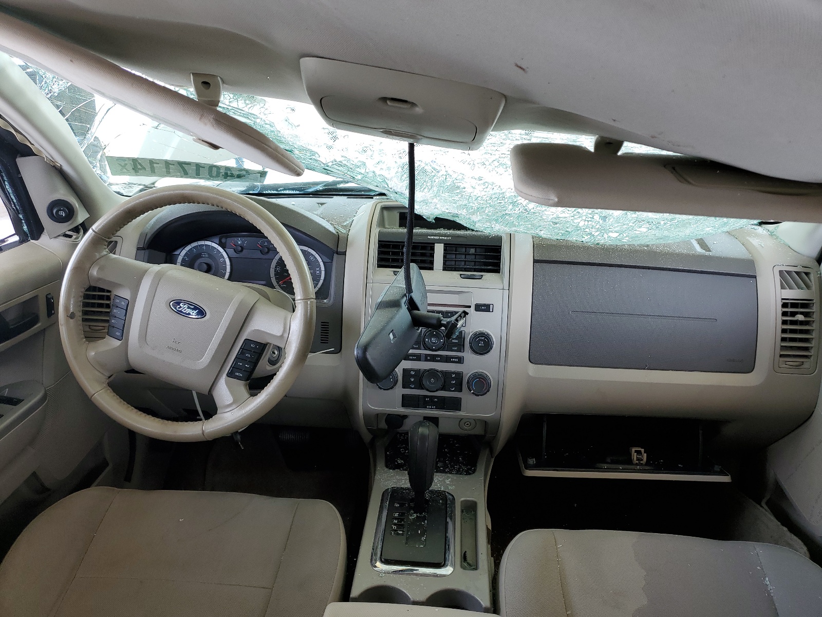 1FMCU0D73BKC48125 2011 Ford Escape Xlt