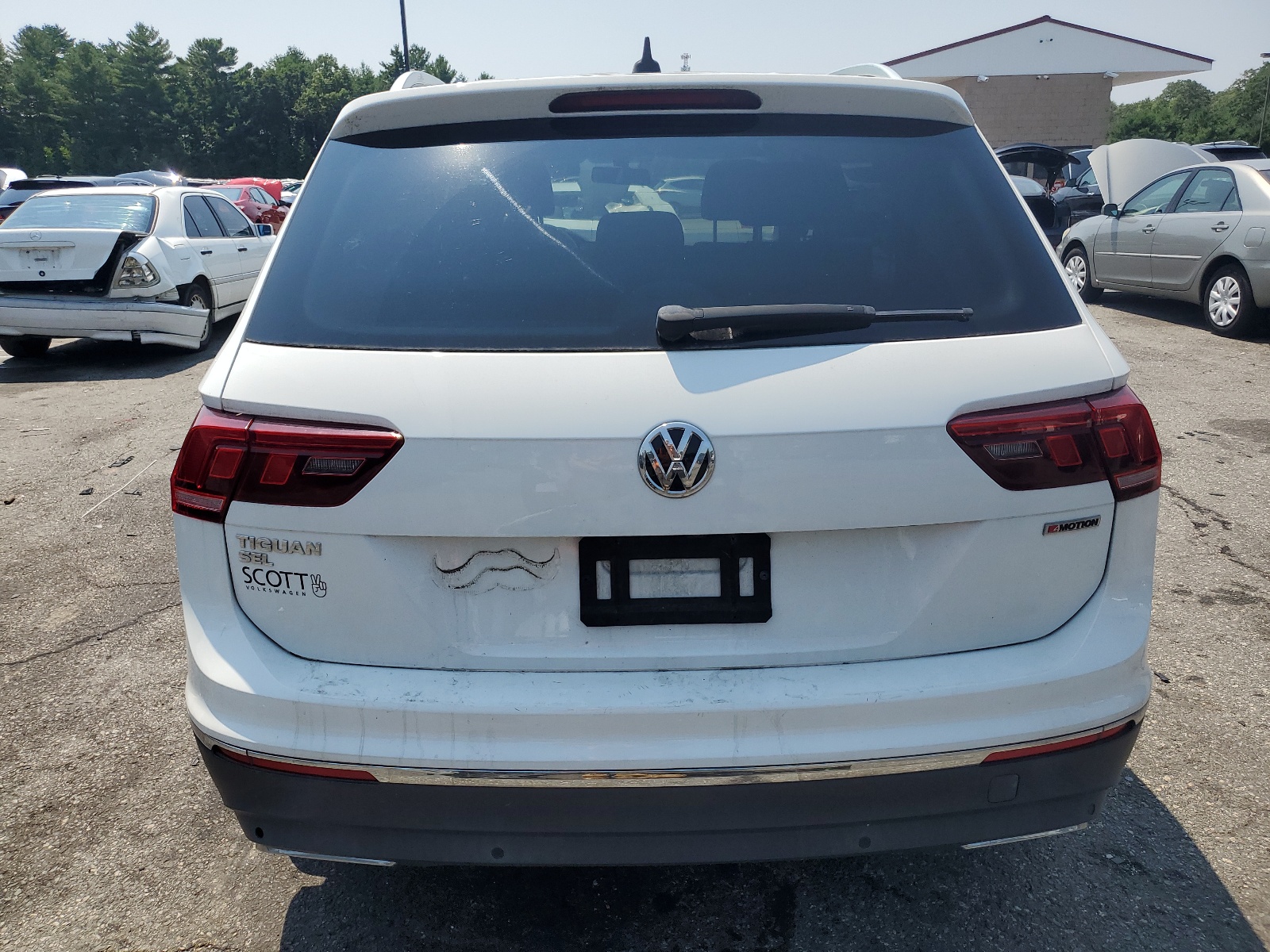 3VV2B7AX3KM123235 2019 Volkswagen Tiguan Se