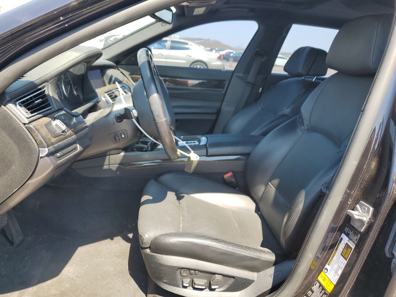 WBAKC8C56CC437944 2012 BMW 750 Lxi