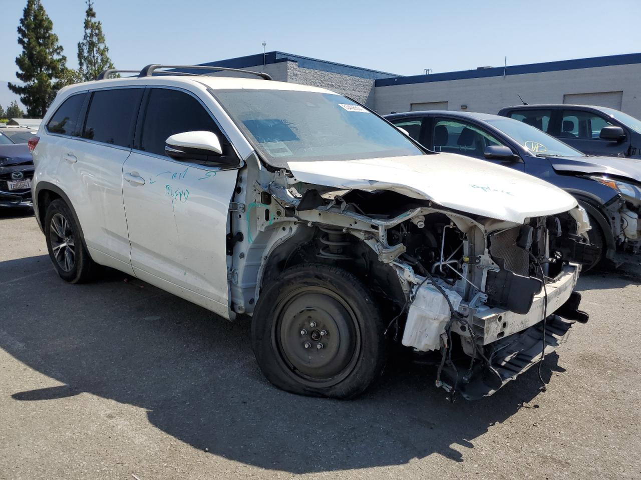 2018 Toyota Highlander - Image 4