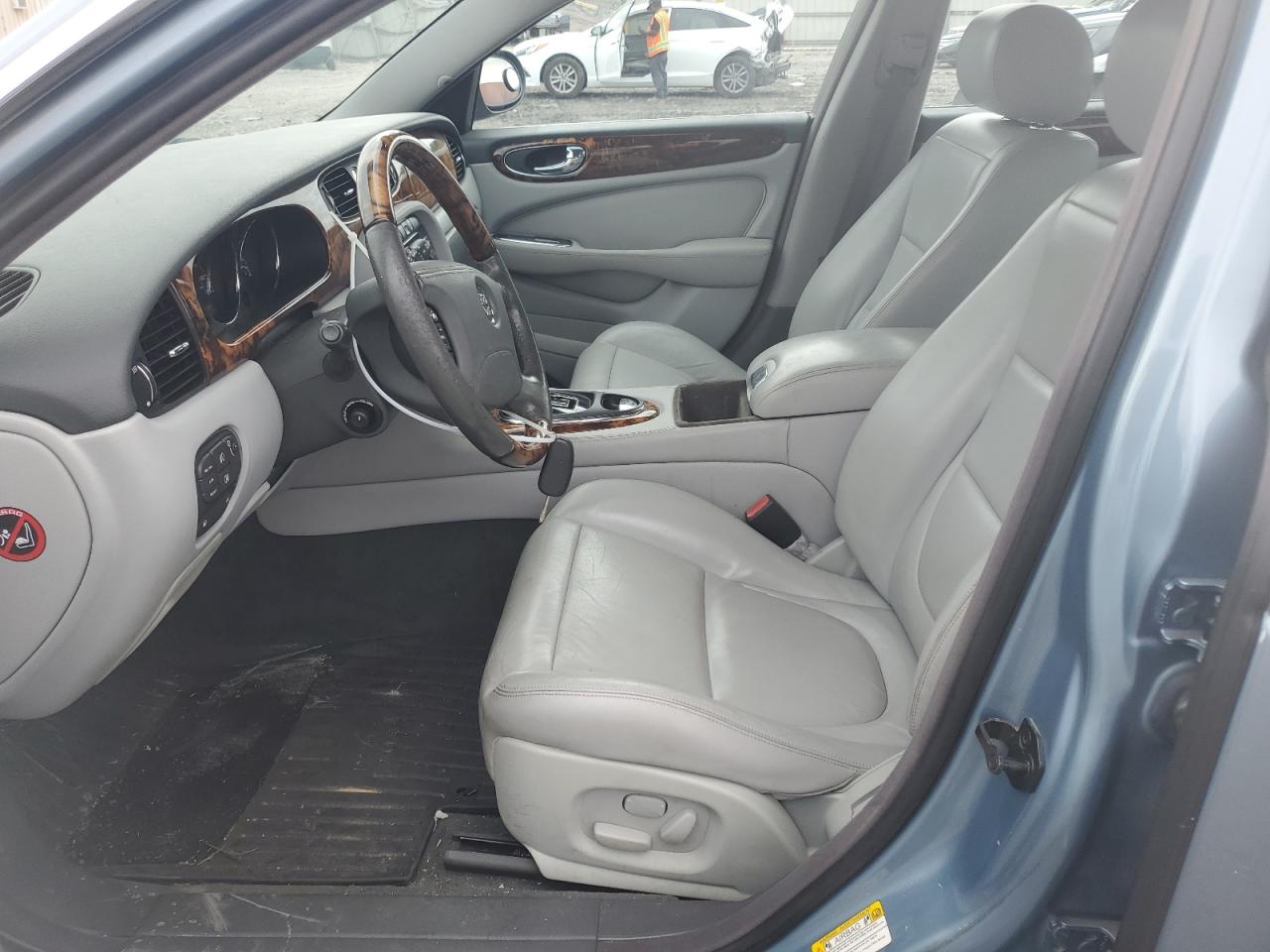 2004 Jaguar Xj8 VIN: SAJWA71C24SG22753 Lot: 64668744