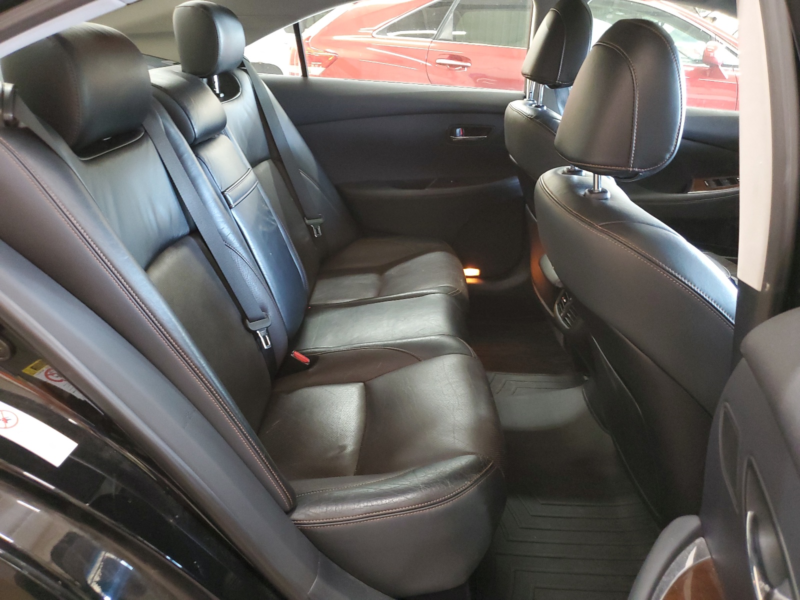 JTHBK1EGXB2451165 2011 Lexus Es 350