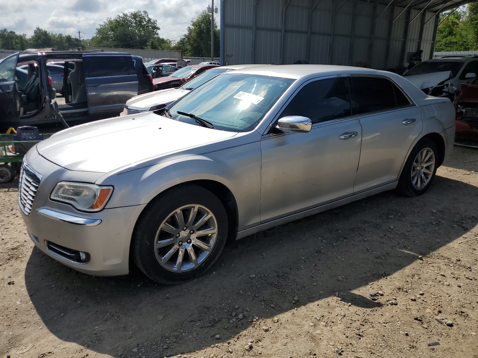 2C3CA5CG0BH614050 2011 Chrysler 300 Limited