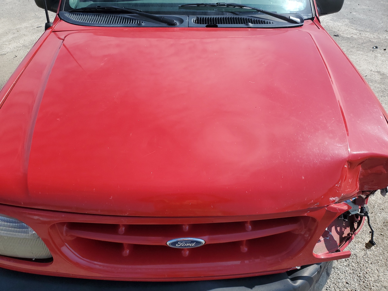 1FMYU22X8WUB90110 1998 Ford Explorer