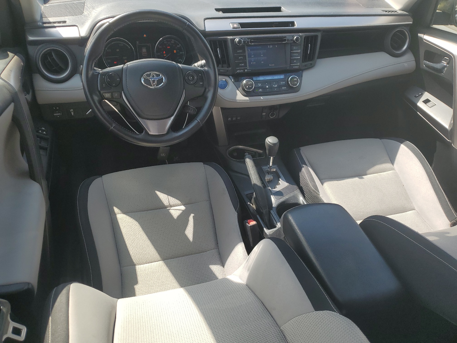 JTMRJREV0GD000757 2016 Toyota Rav4 Hv Xle