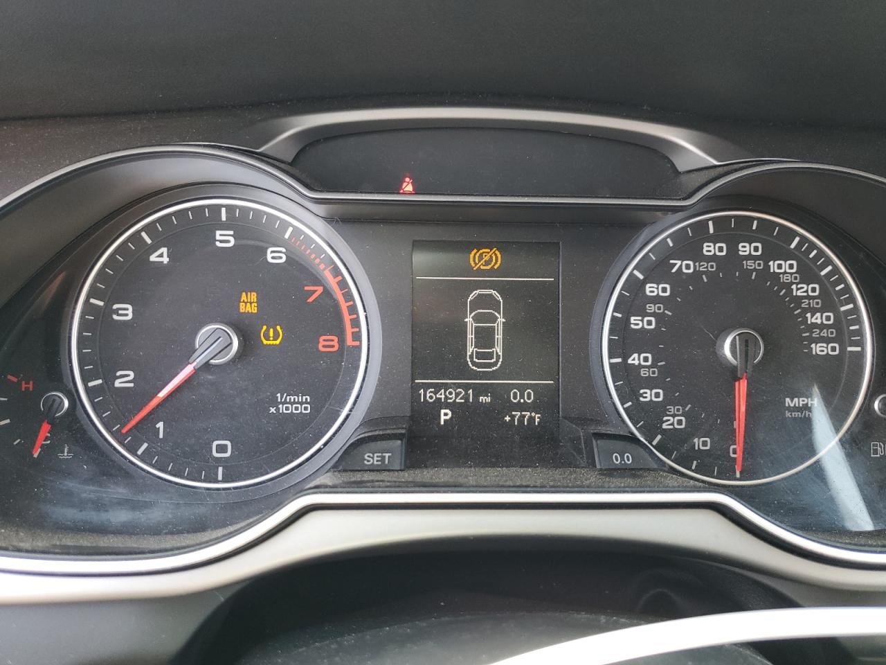 2014 Audi A4 Premium VIN: WAUAFAFL0EN032643 Lot: 63552654