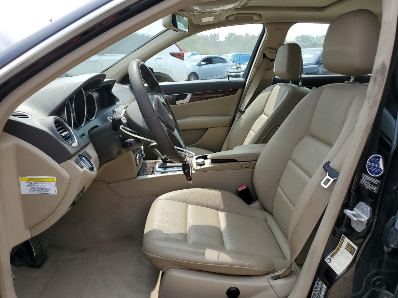 2013 Mercedes-Benz C 300 4Matic VIN: WDDGF8AB0DR262197 Lot: 64824954