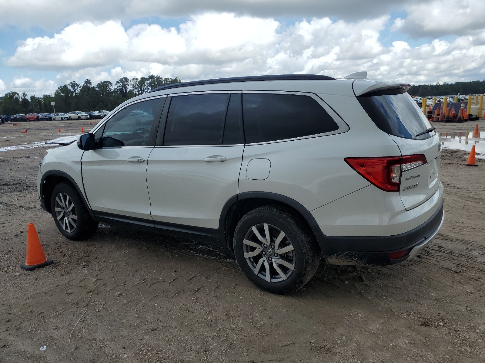 2020 Honda Pilot Exl vin: 5FNYF5H51LB004823