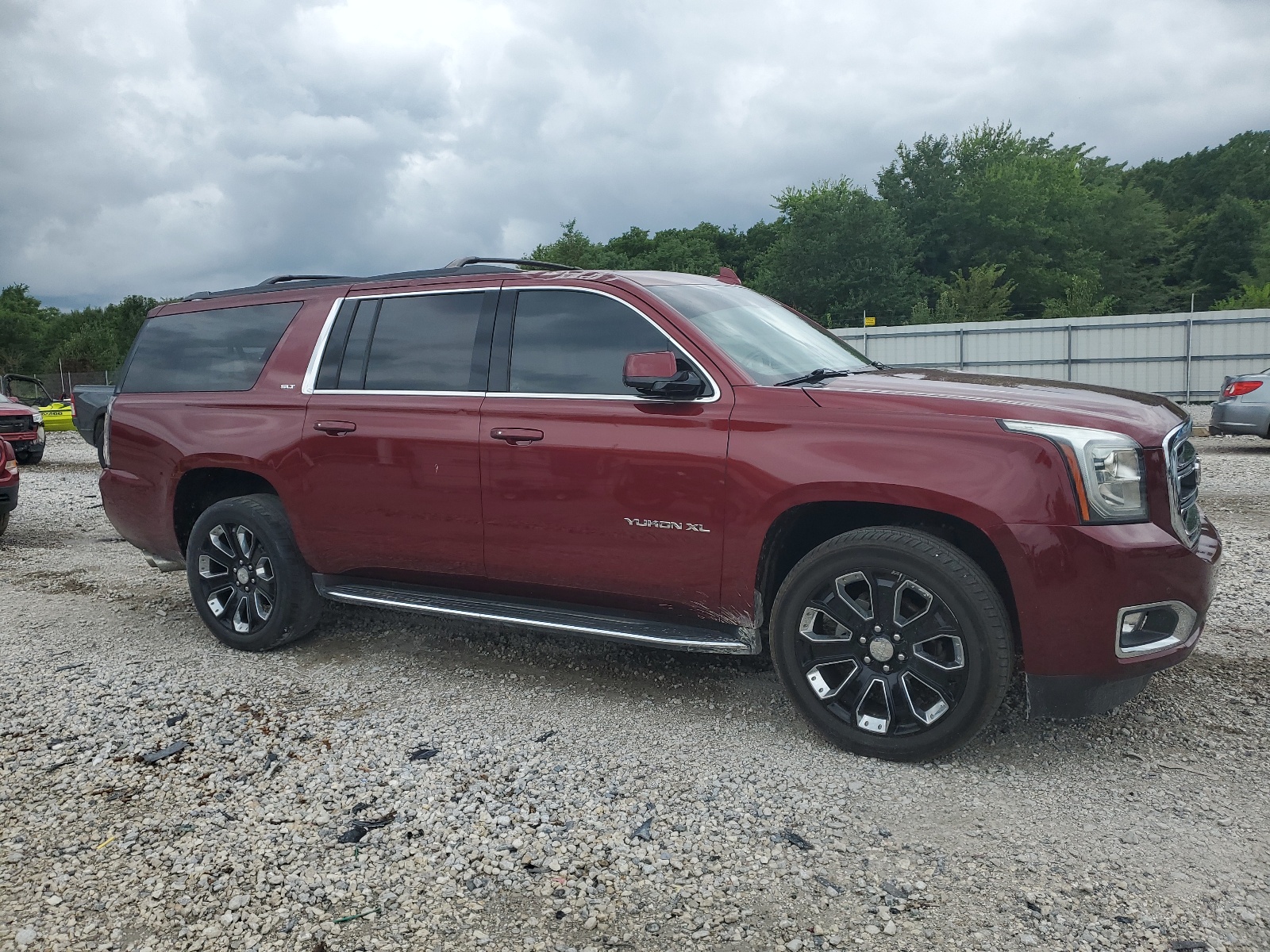 1GKS2GKCXGR400824 2016 GMC Yukon Xl K1500 Slt