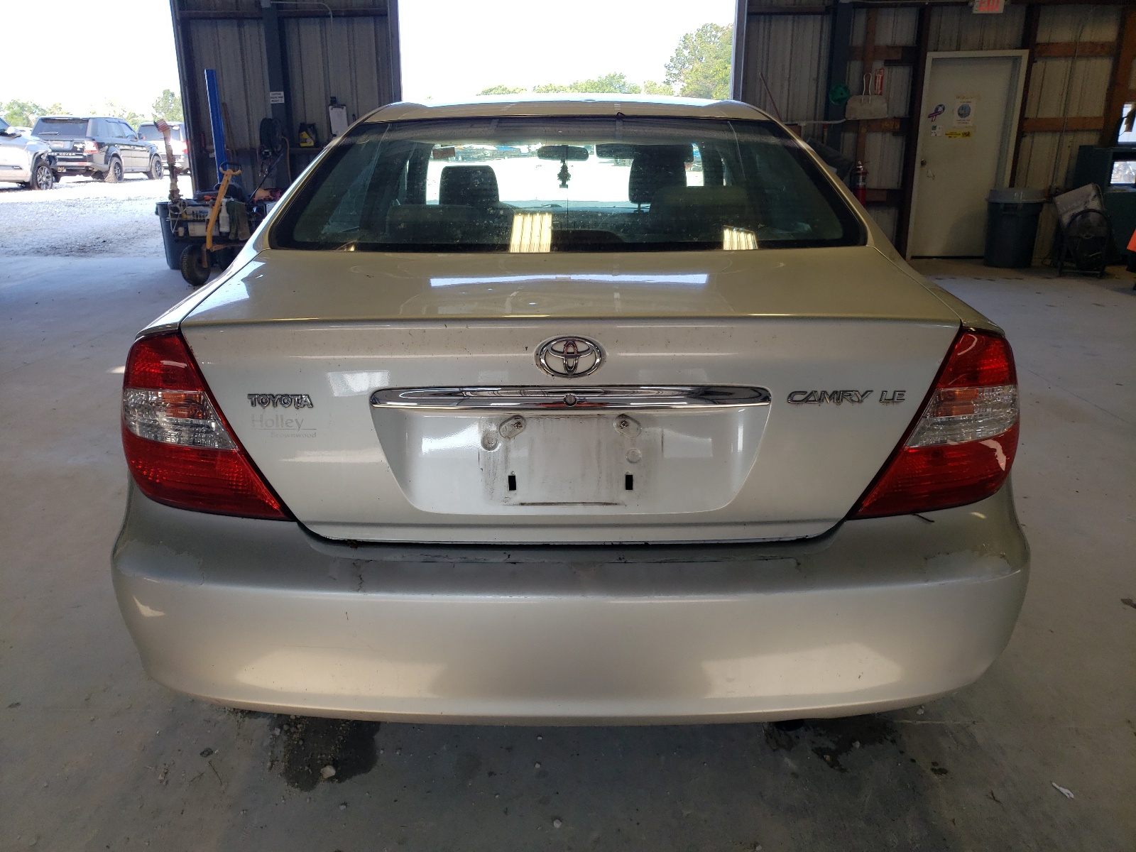 JTDBE32K440262779 2004 Toyota Camry Le