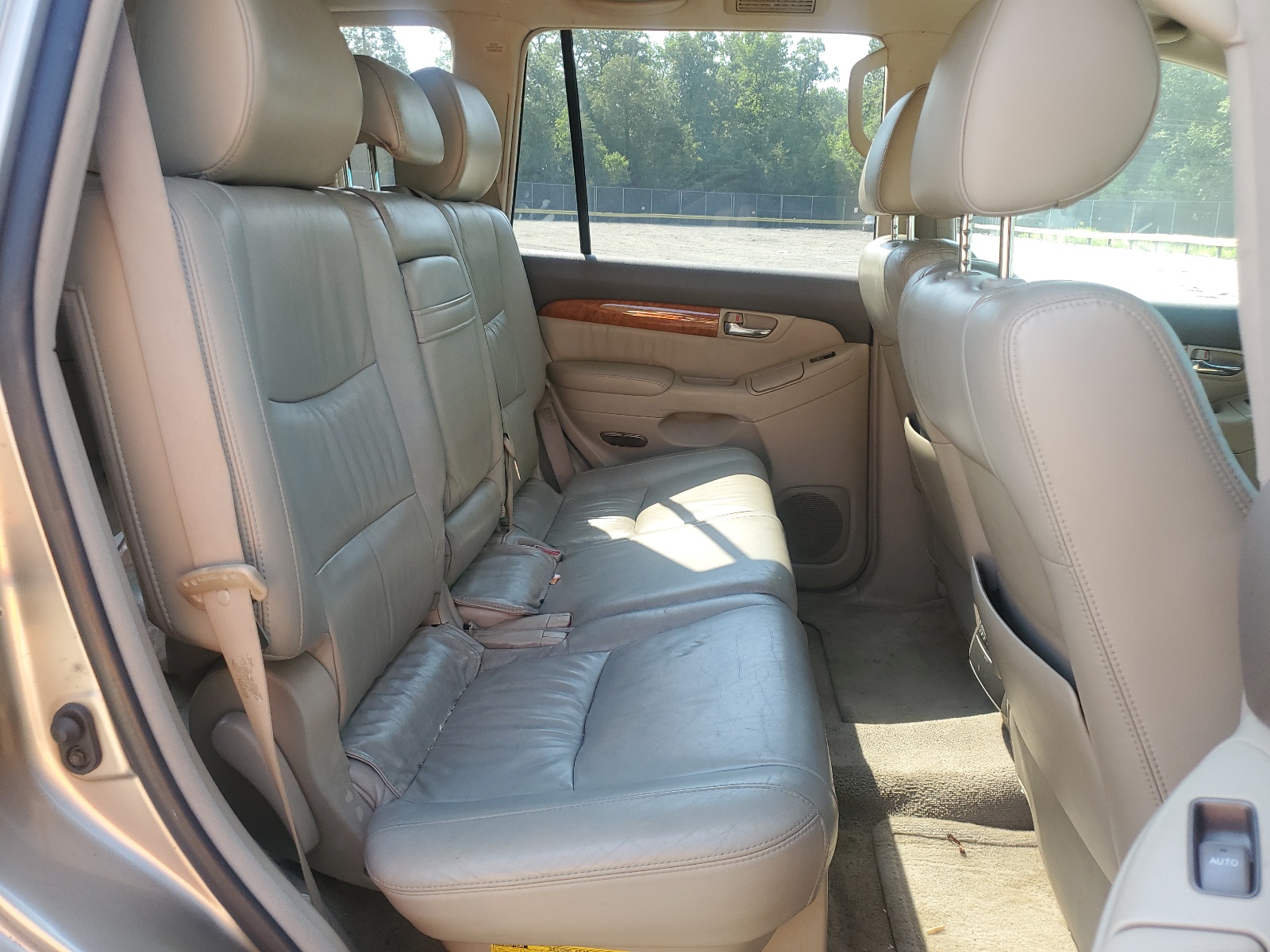 JTJBT20X740036926 2004 Lexus Gx 470