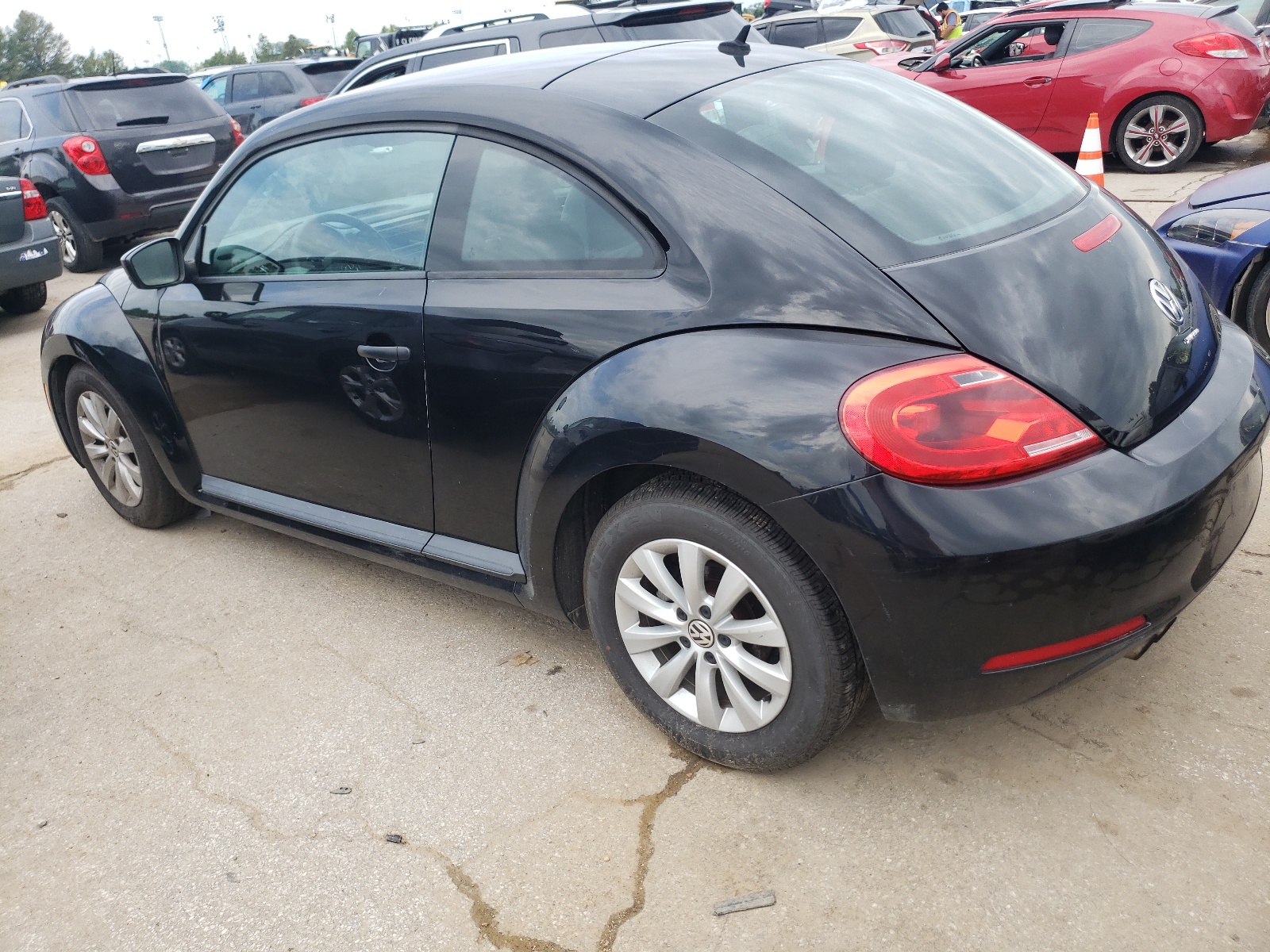 2015 Volkswagen Beetle 1.8T vin: 3VWF17AT7FM647734