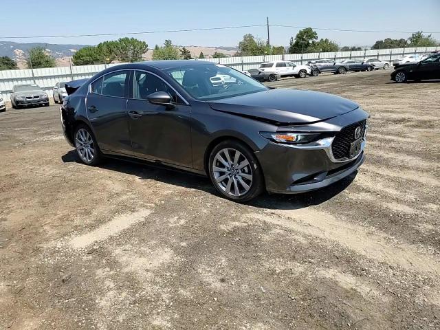 2021 Mazda 3 Preferred VIN: 3MZBPACLXMM252418 Lot: 62574764