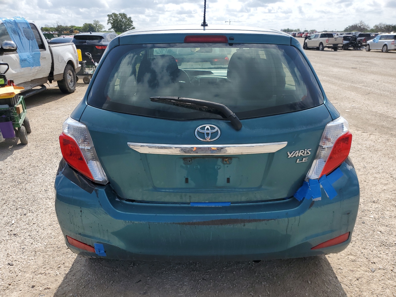 JTDKTUD35DD551941 2013 Toyota Yaris