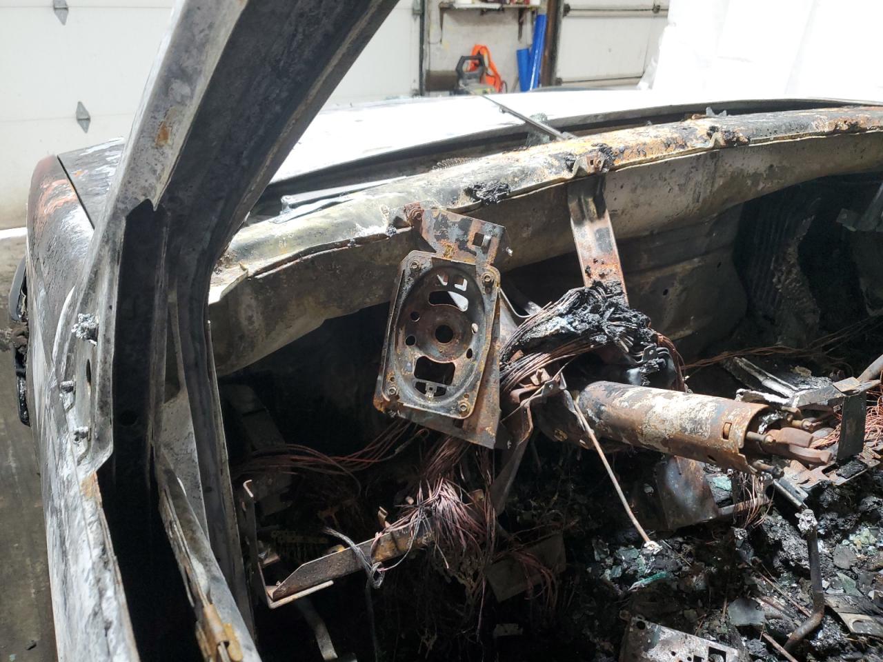 1993 Chevrolet Gmt-400 K1500 VIN: 1GCEK19K8PE173482 Lot: 65146064