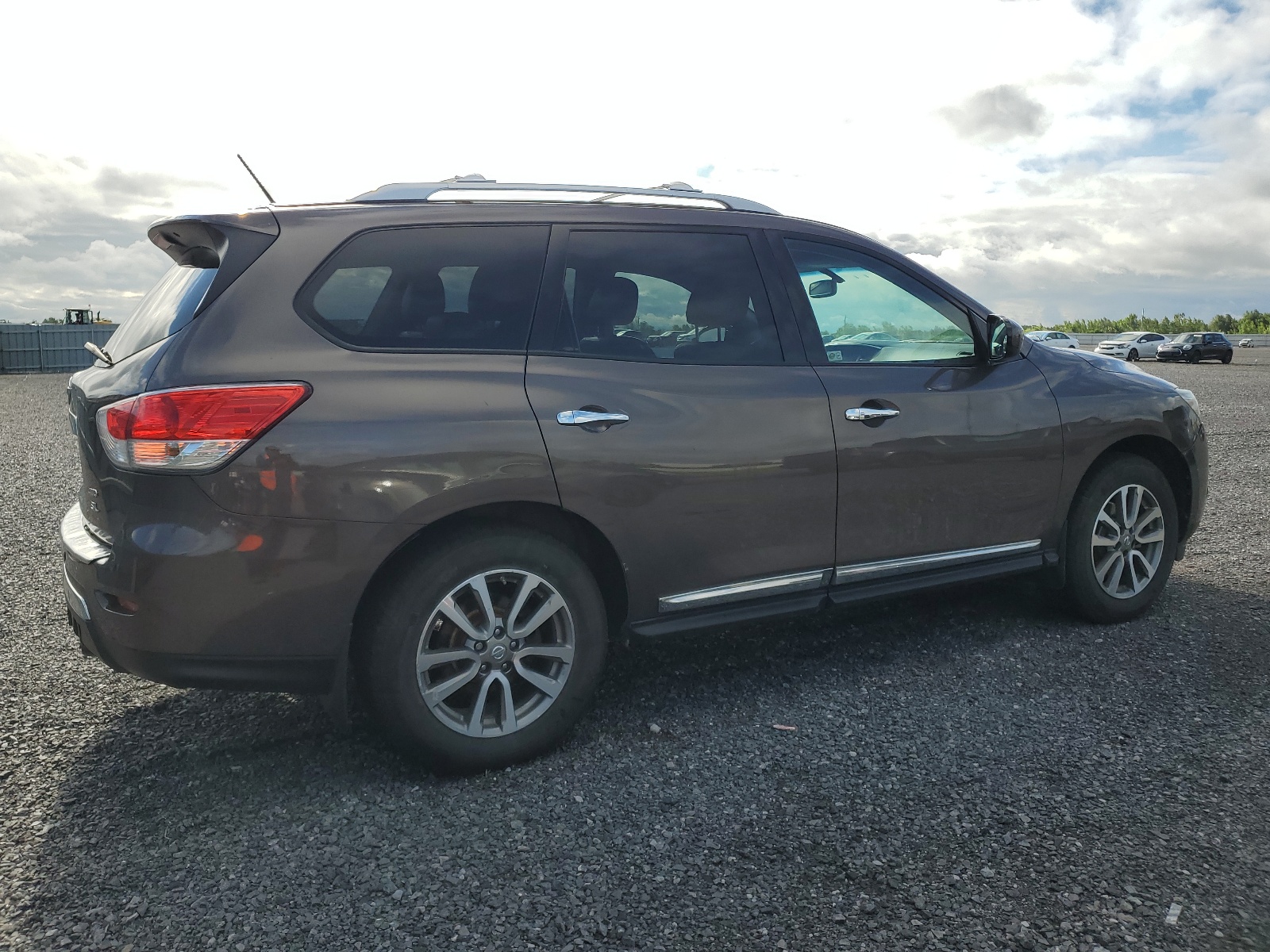 2015 Nissan Pathfinder S vin: 5N1AR2MM6FC618252