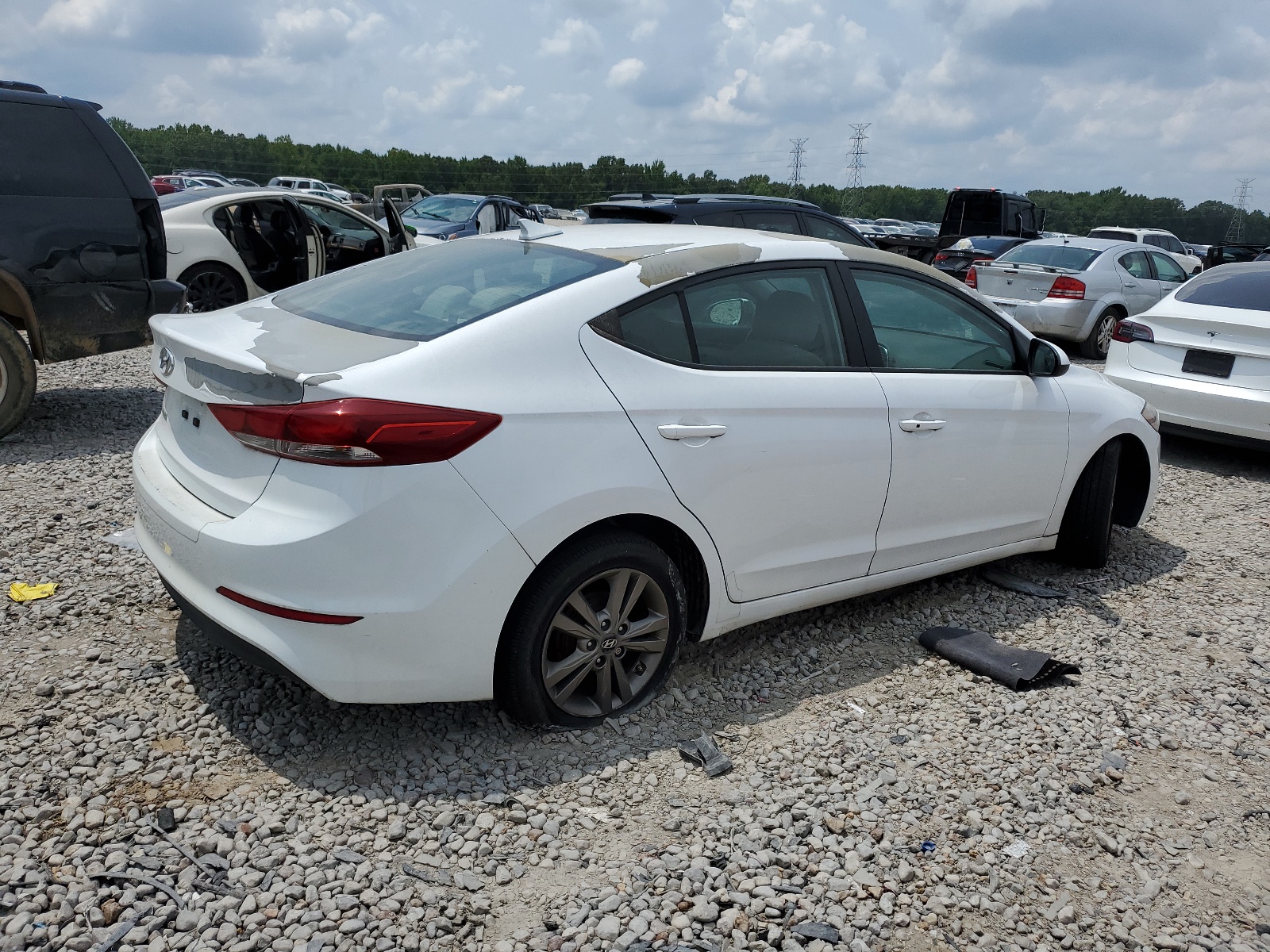 2017 Hyundai Elantra Se vin: 5NPD84LF4HH040582