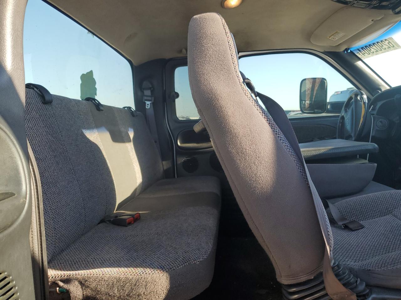 2002 Dodge Ram 2500 VIN: 3B7KF23642M260937 Lot: 62902904