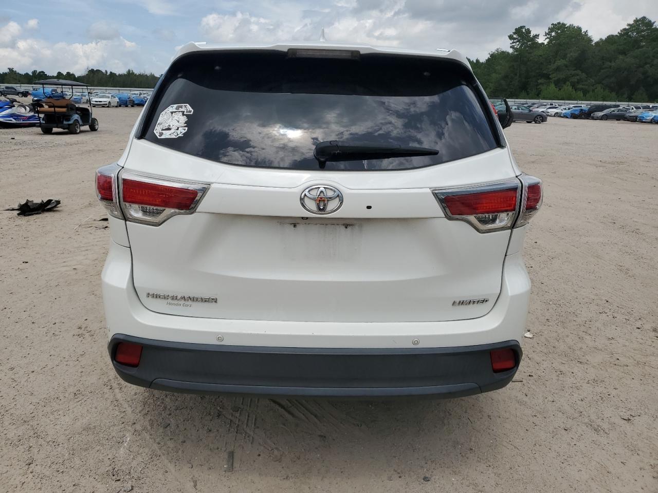 2015 Toyota Highlander Limited VIN: 5TDYKRFH5FS074471 Lot: 64859754