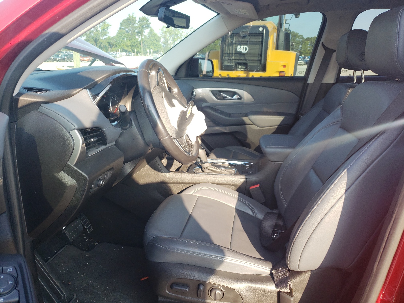 1GNERHKW7JJ202705 2018 Chevrolet Traverse Lt