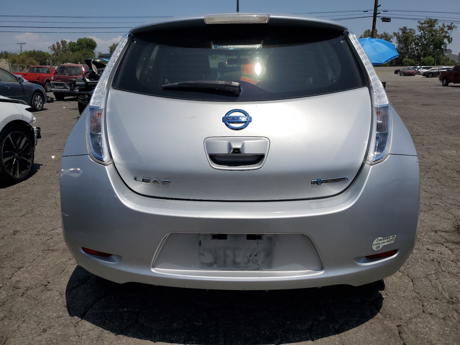 1N4AZ0CP0EC331238 2014 Nissan Leaf S