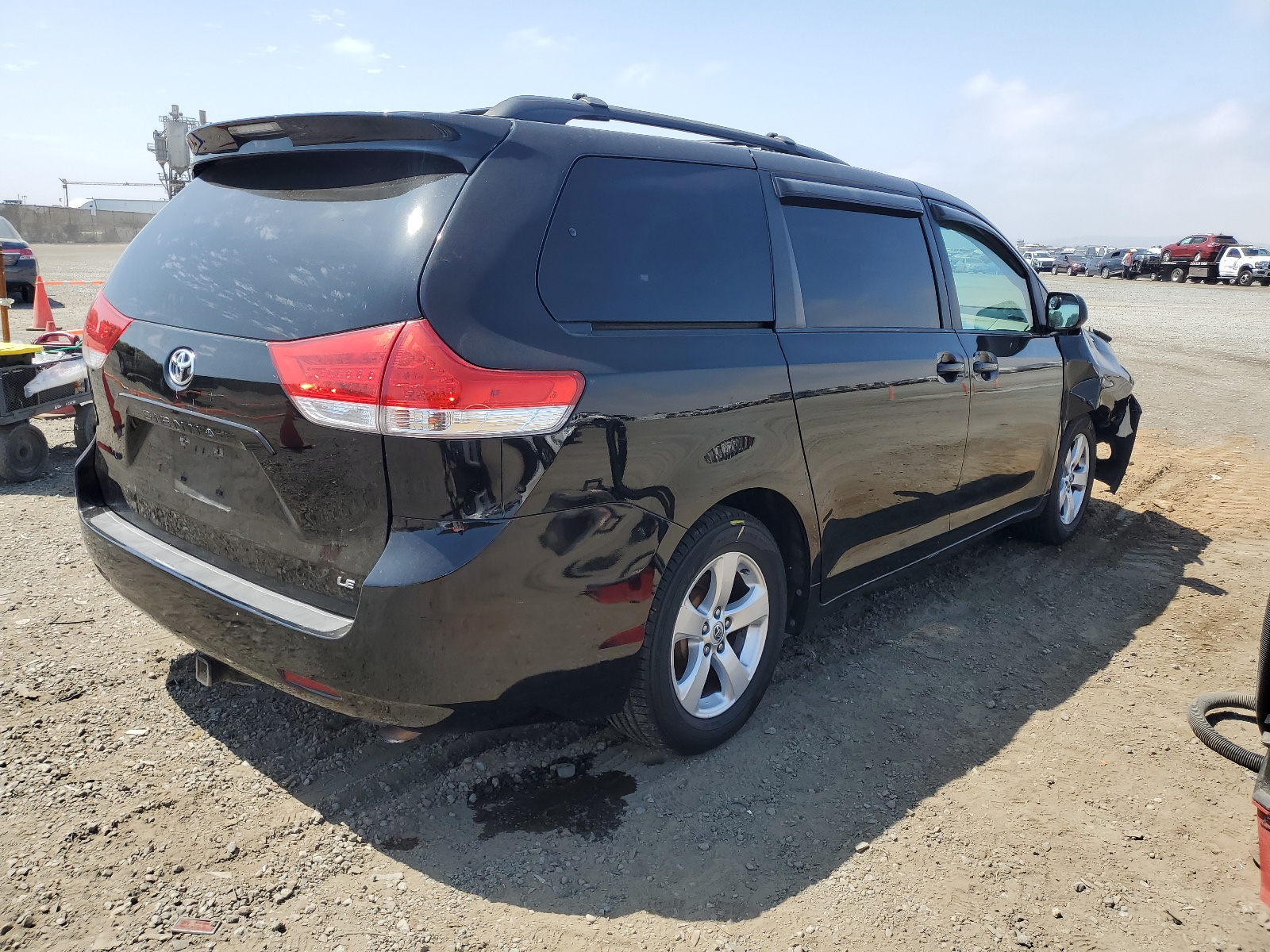 2013 Toyota Sienna Le vin: 5TDKK3DC7DS322601