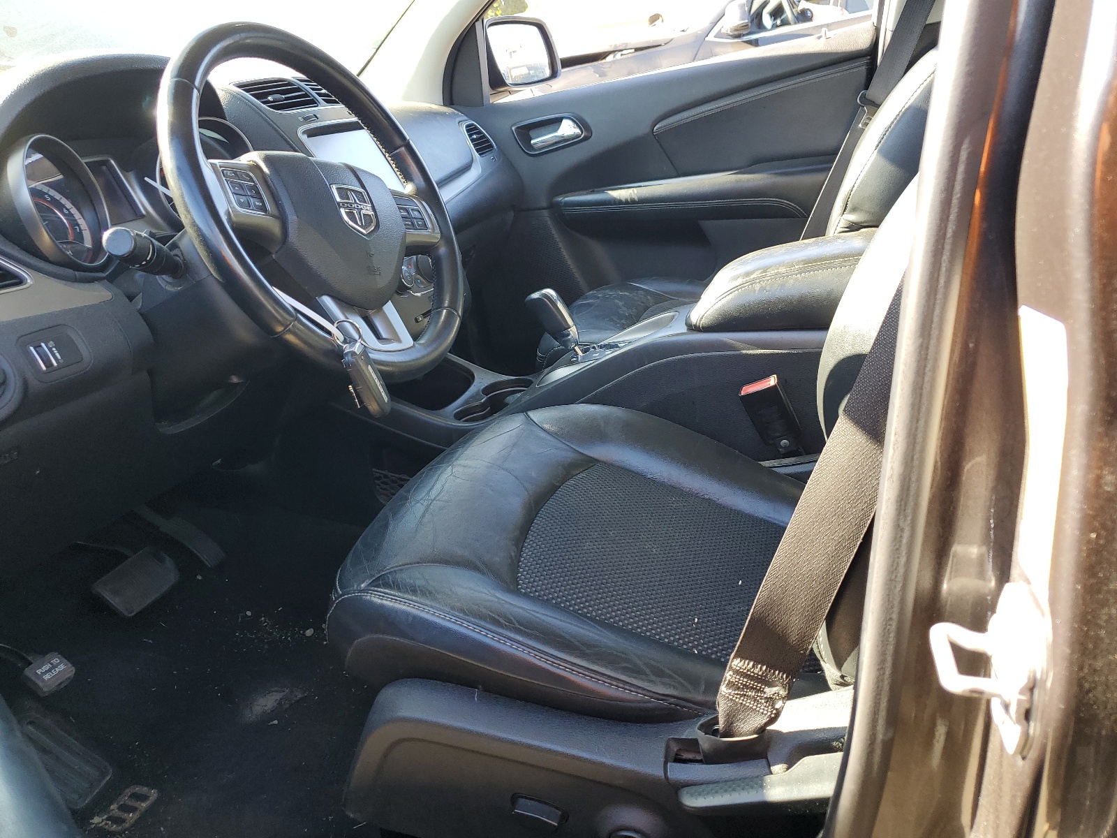 3C4PDCGG2HT554081 2017 Dodge Journey Crossroad