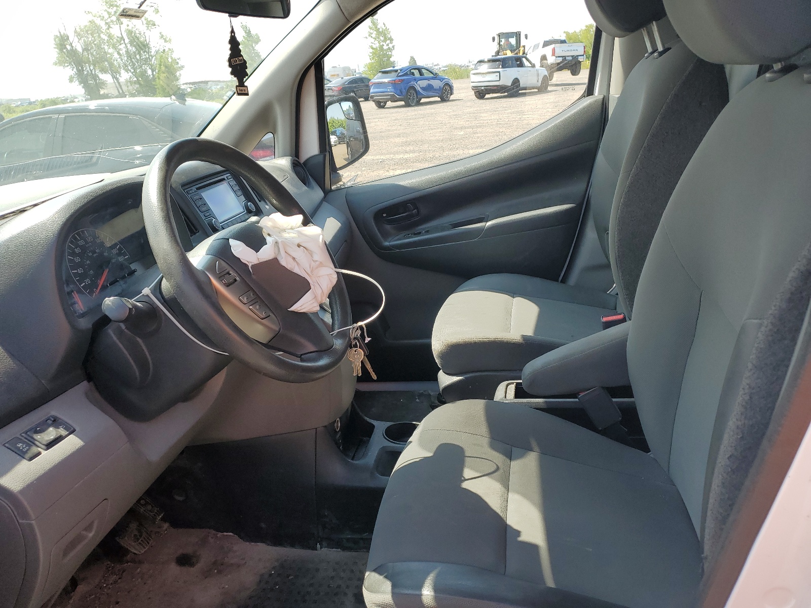 3N6CM0KN7JK692856 2018 Nissan Nv200 2.5S