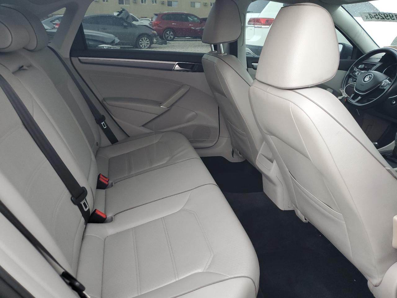 2017 Volkswagen Passat R-Line VIN: 1VWDT7A36HC074072 Lot: 64199254