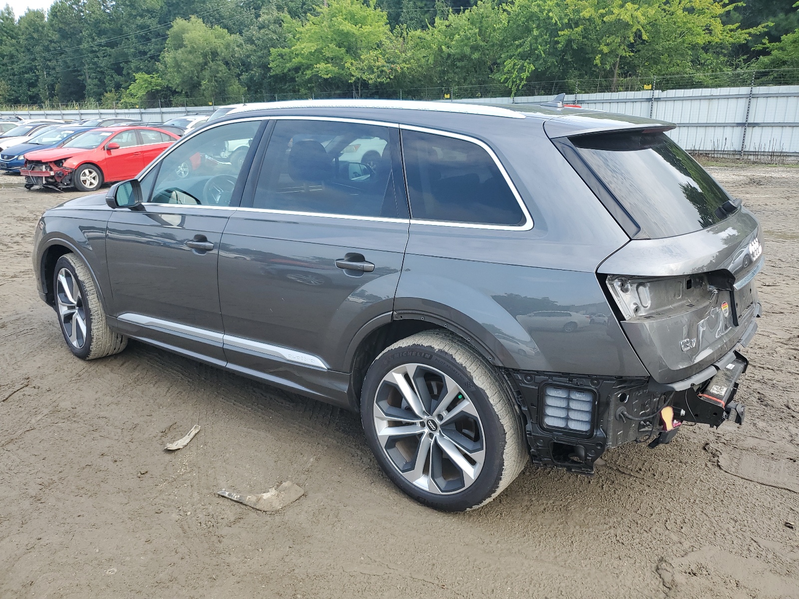 WA1LXAF73LD002268 2020 Audi Q7 Premium Plus