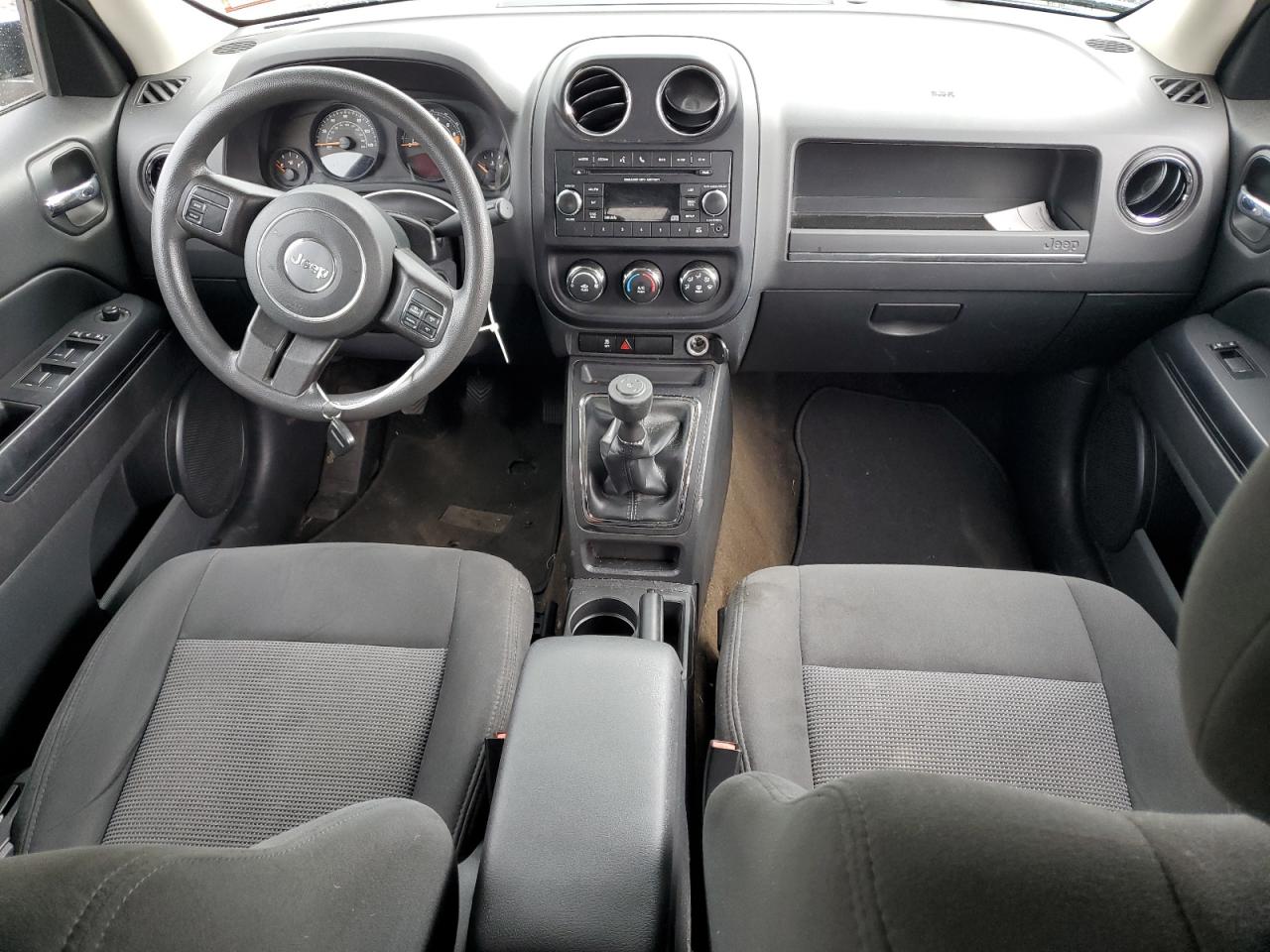 1C4NJRBBXGD596176 2016 Jeep Patriot Sport