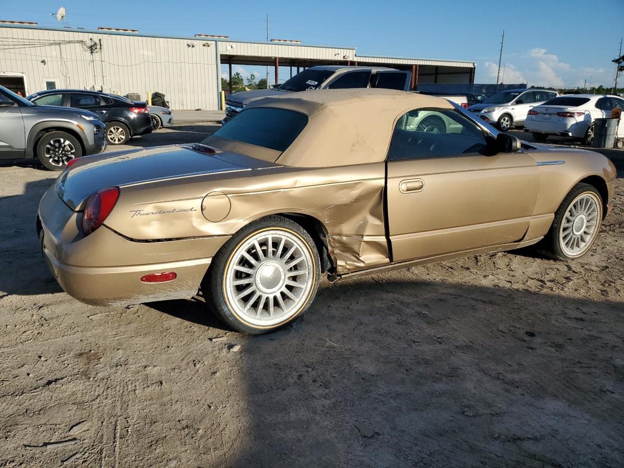 2005 Ford Thunderbird VIN: 1FAHP60A15Y102478 Lot: 61225124