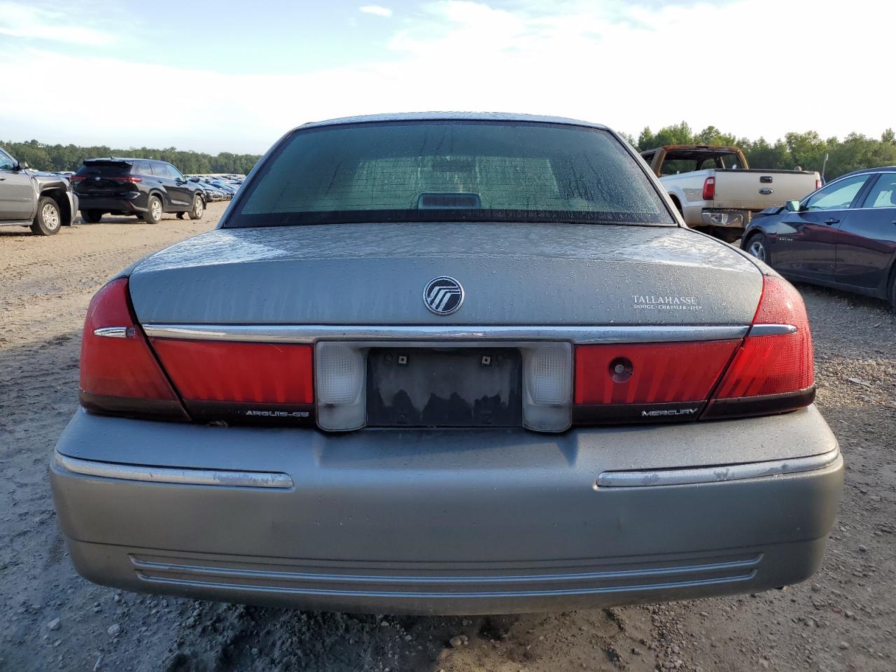 2001 Mercury Grand Marquis Gs VIN: 2MEFM74W31X646835 Lot: 64043954
