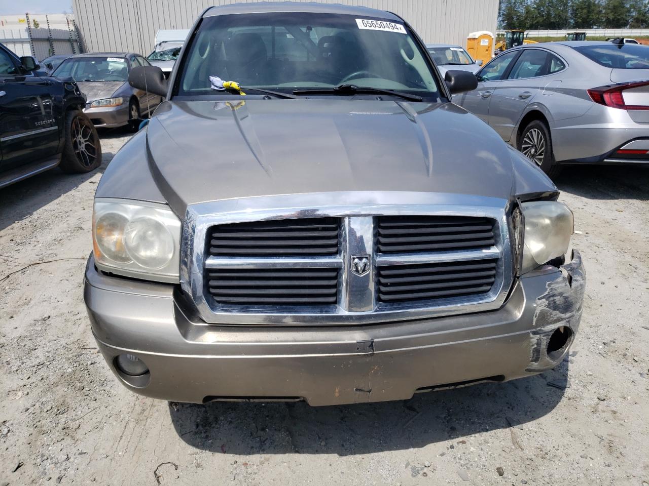 2007 Dodge Dakota Quad Slt VIN: 1D7HE48J47S120929 Lot: 65650494