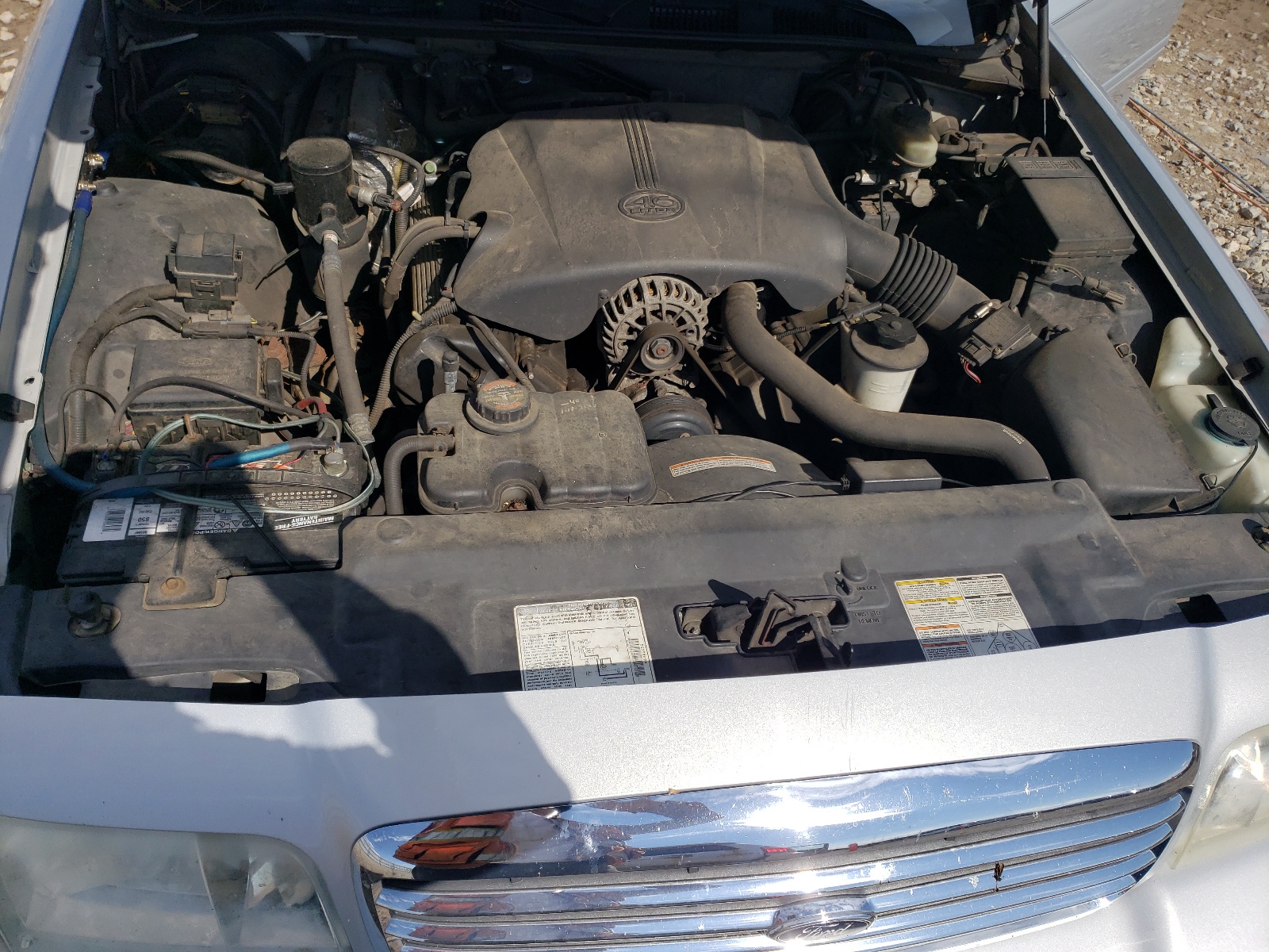 2FAFP74W1WX172681 1998 Ford Crown Victoria Lx