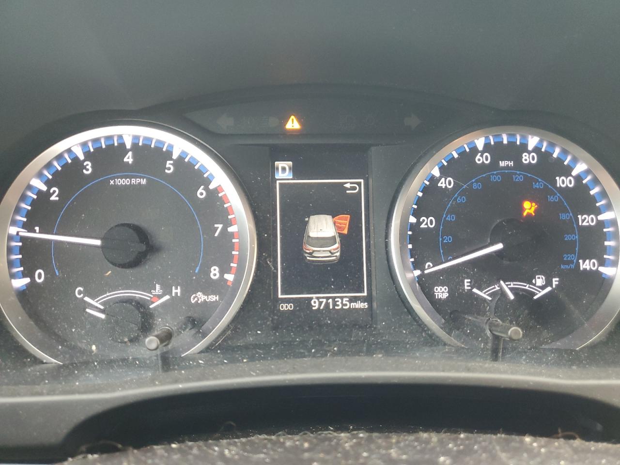 2018 Toyota Highlander Le VIN: 5TDZARFH3JS032851 Lot: 63322874