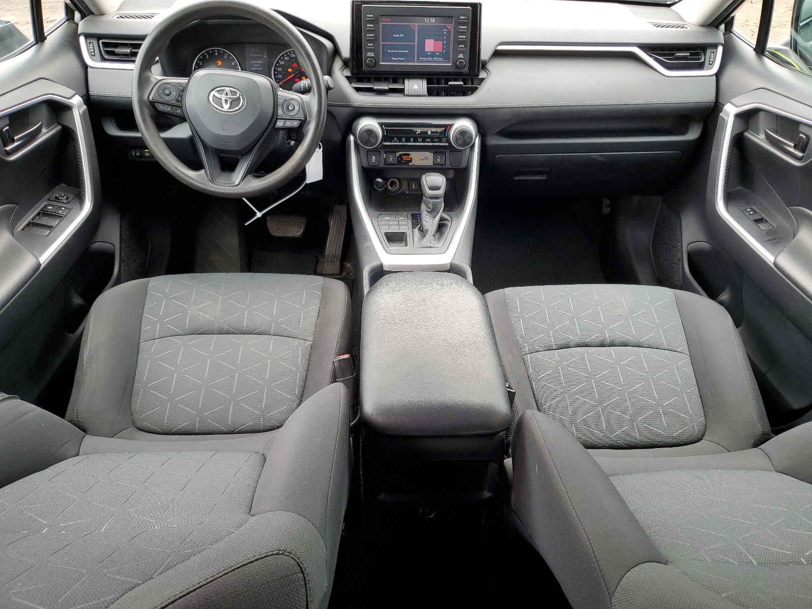 2T3B1RFV3LW098714 2020 Toyota Rav4 Le