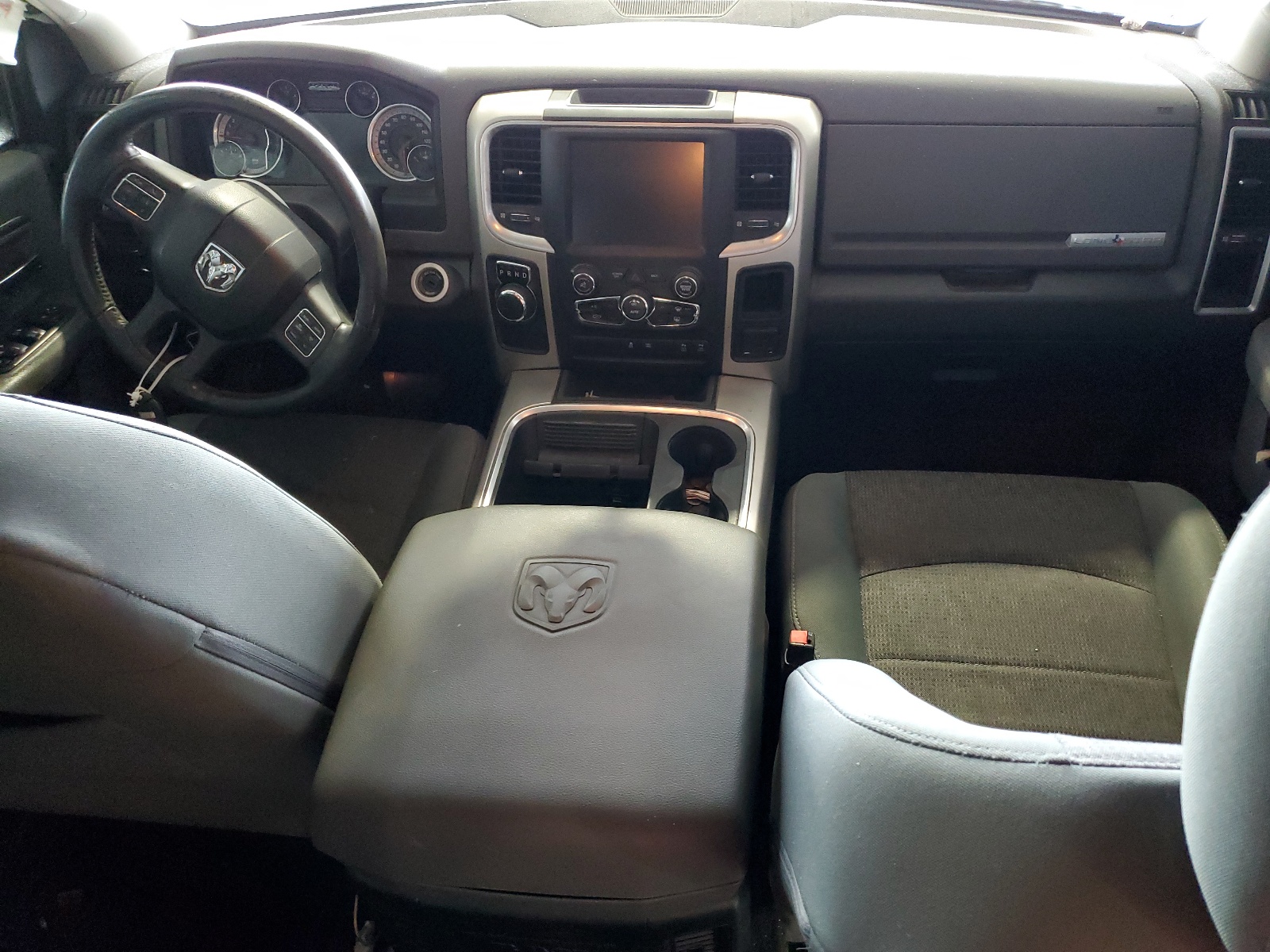 3C6RR6LT0HG521269 2017 Ram 1500 Slt